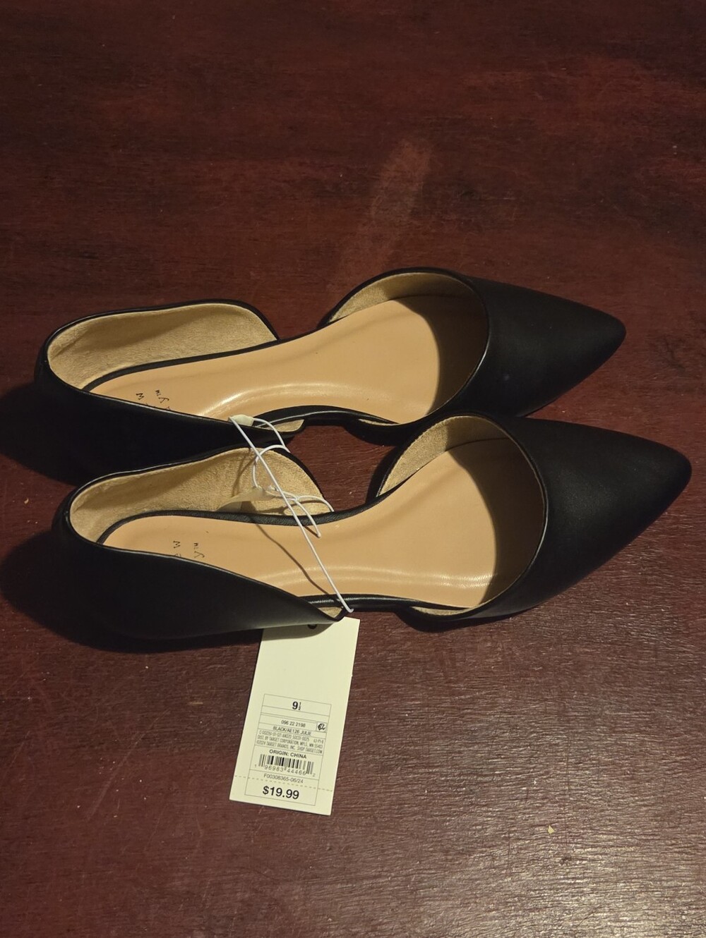 SOLD-A New Day Pointed Black Shoes Size 9.5